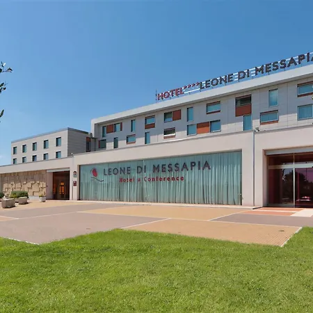 Western Leone Di Messapia Hotel&conference Hotel 4*